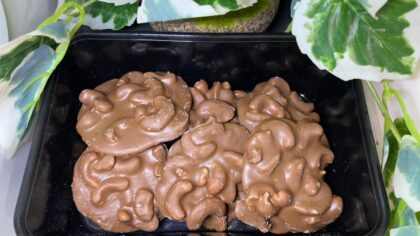 Milk Roasted cashew  chocolate (Belgium)